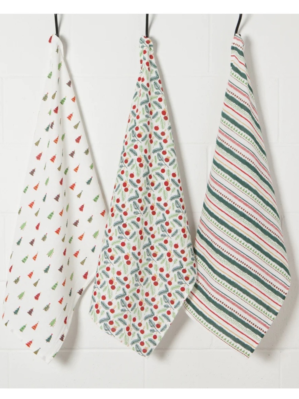 NWT Now Designs Danica Merry & Bright Christmas Flour Sack Kitchen Towels (3)